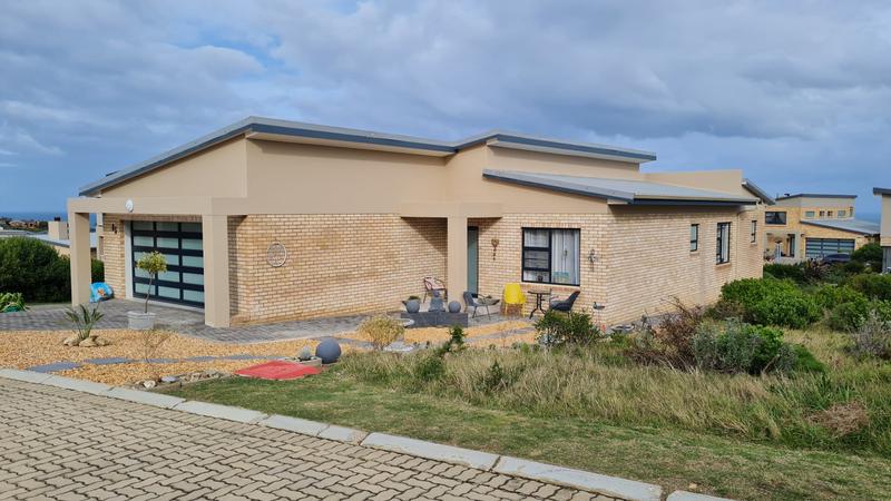 3 Bedroom Property for Sale in Dana Bay Western Cape